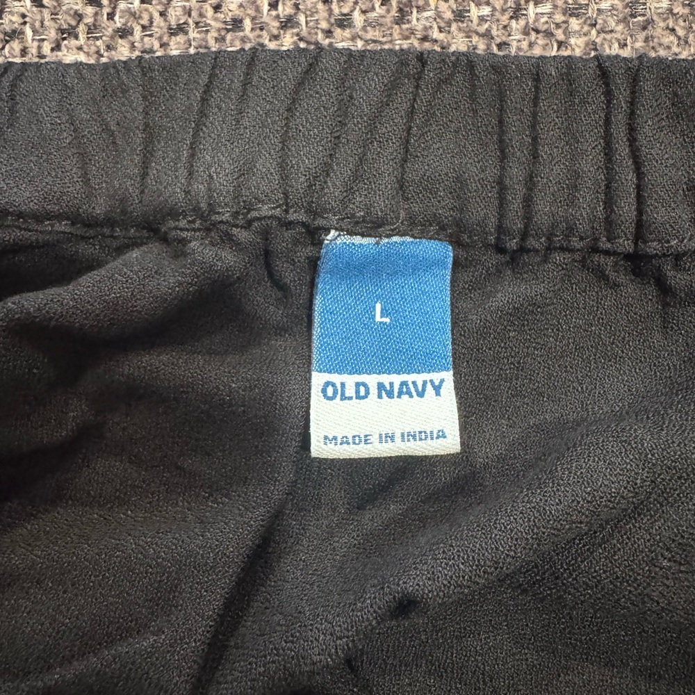 Old Navy Classic Black Knee Length Skirt